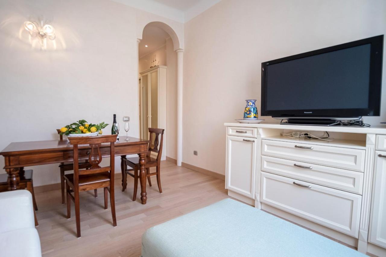 Noliday Suite Riviera Luxury Sea Flat المظهر الخارجي الصورة