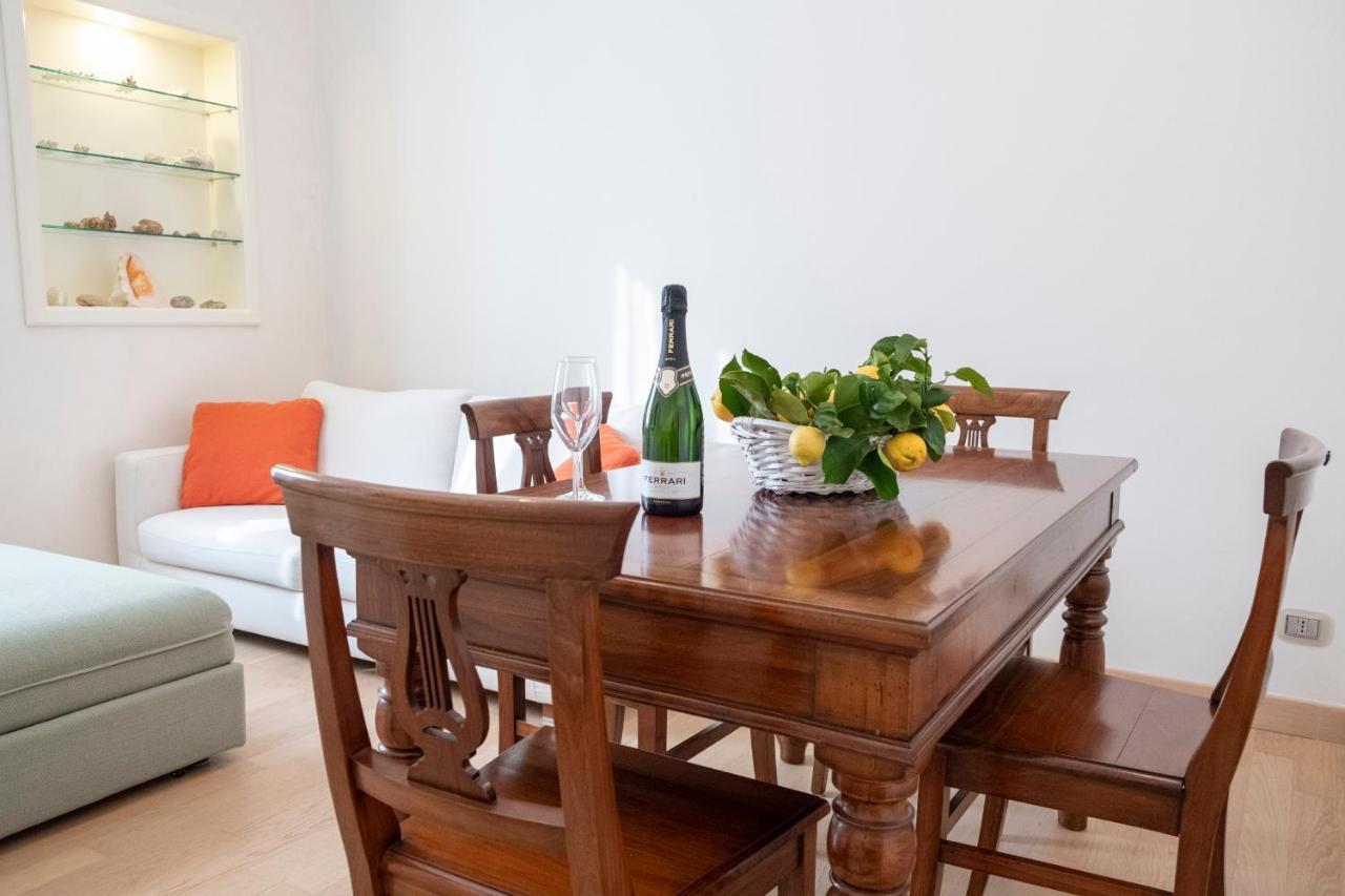 Noliday Suite Riviera Luxury Sea Flat المظهر الخارجي الصورة